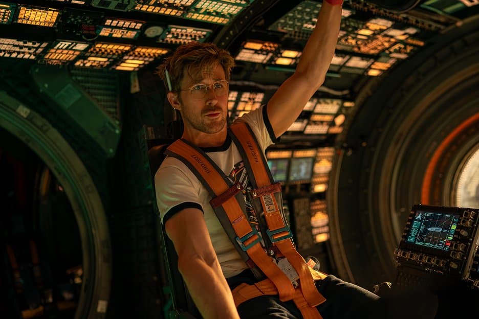 Spasitel 2026: Ryan Gosling zachraňuje svět. Jenže zachrání i tenhle přefouknutý sci-fi hit?